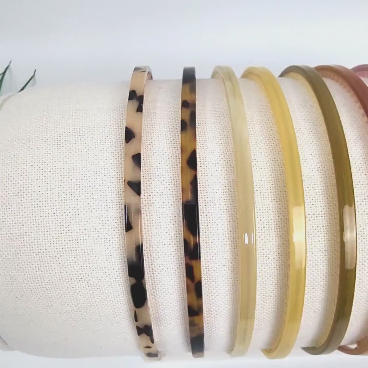 Leopard Inner Wire Very Thin Headband (0.2 Inch) / Simple Line Headband / Elegant Hair Accessories for Woman / Alice Headband